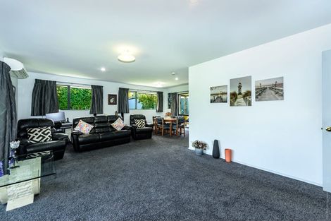 Photo of property in 16 Roblyn Place, Lincoln, 7608