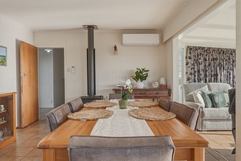 Photo of property in 31 Doves Bay Road, Kerikeri, 0294
