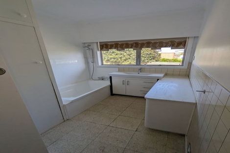 Photo of property in 130 Helvetia Road, Pukekohe, 2120