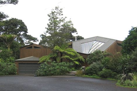 Photo of property in 35 Tainui Road, Titirangi, Auckland, 0604