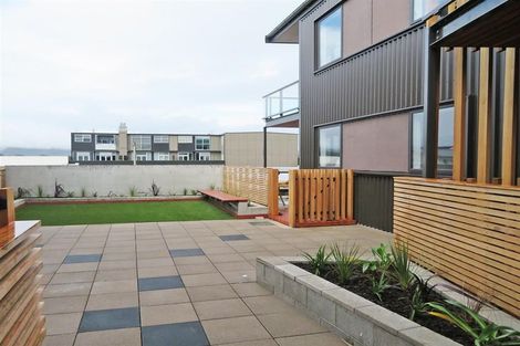 Photo of property in The Firemans Apartments, 206/321 Jackson Street, Petone, Lower Hutt, 5012