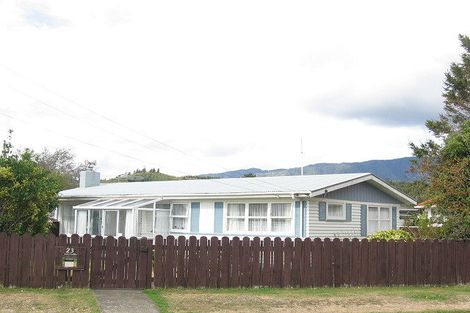 Photo of property in 23 Rosina Street, Clouston Park, Upper Hutt, 5018