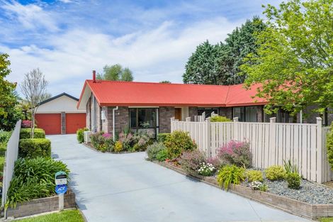 Photo of property in 4 Sharpley Place, Chartwell, Hamilton, 3210