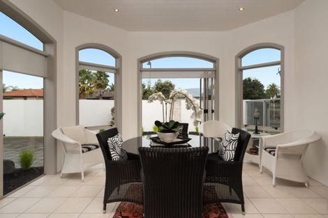 Photo of property in 1 Santa Cruz Drive, Papamoa Beach, Papamoa, 3118