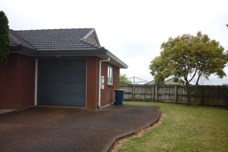 Photo of property in 23a Martin Jugum Lane, Ranui, Auckland, 0612
