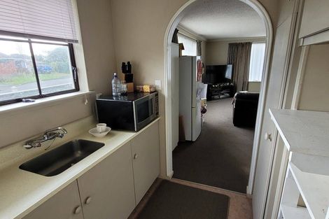Photo of property in 14 Resolution Place, Bryndwr, Christchurch, 8053