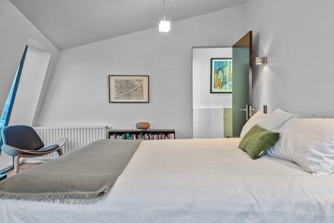 Photo of property in 64a Orangi Kaupapa Road, Northland, Wellington, 6012