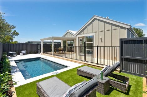 Photo of property in 45b Weld Street, Martinborough, 5711