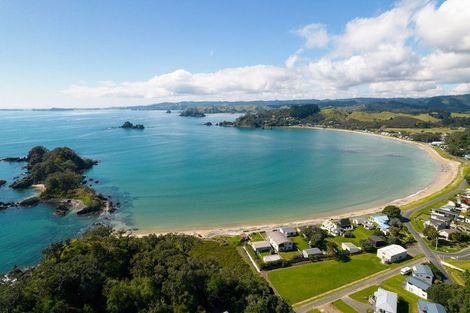Photo of property in 132 Oakura Road, Oakura, Hikurangi, 0184