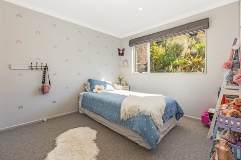 Photo of property in 6 Spritsail Place, Whitby, Porirua, 5024