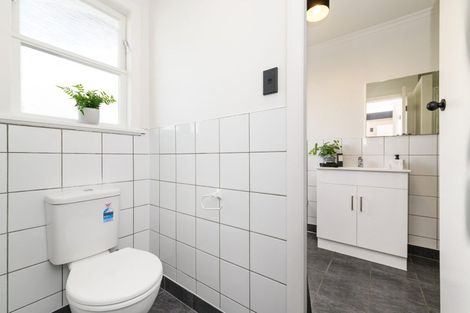 Photo of property in 6 Anakiwa Street, Kelvin Grove, Palmerston North, 4414