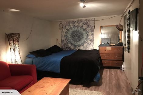 Photo of property in 21a Stanley Road, Glenfield, Auckland, 0629