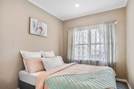 Photo of property in 16 Red Hill Road, Red Hill, Papakura, 2110