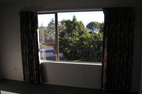 Photo of property in 1/43 Priestley Drive, Bucklands Beach, Auckland, 2014
