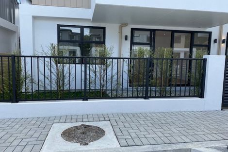 Photo of property in 2/445 Hibiscus Coast Highway, Orewa, 0931