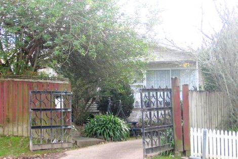 Photo of property in 50 Helena Street, Massey, Auckland, 0614