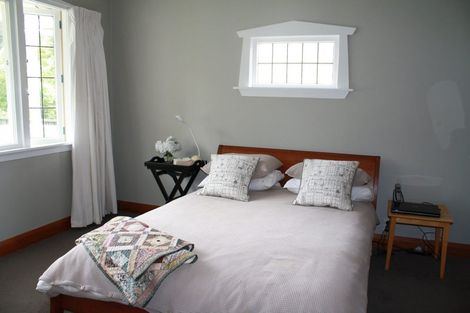 Photo of property in 19 Mallam Street, Karori, Wellington, 6012
