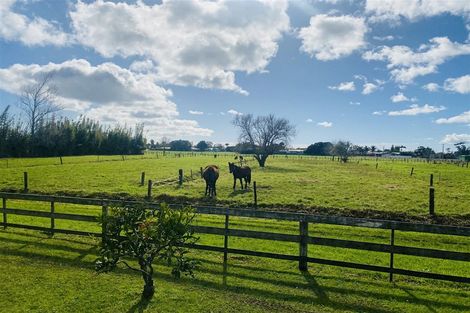 Photo of property in 6 State Highway 1, Awanui, 0486