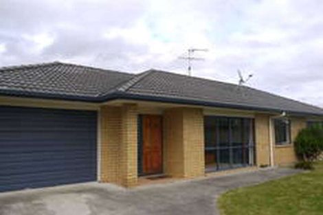Photo of property in 27 Milson Drive, Papakura, 2110