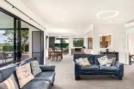 Photo of property in 10 Cochrane Drive, Kerikeri, 0230