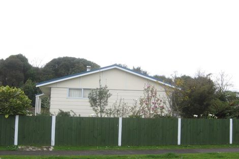 Photo of property in 10 Hamua Place, Waitara, 4320