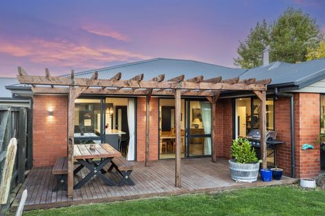 Photo of property in 8 Walter Place, Kirwee, Darfield, 7571