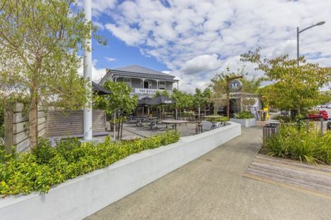 Photo of property in 37 Laly Haddon Place, Matakana, 0985