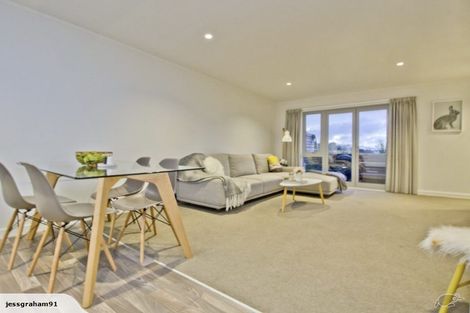 Photo of property in 8u5 Middleton Road, Johnsonville, Wellington, 6037