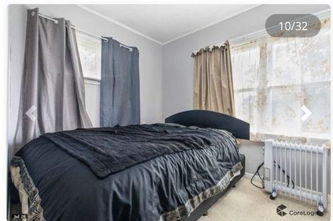 Photo of property in 10 Bishop Street, Green Bay, Auckland, 0604