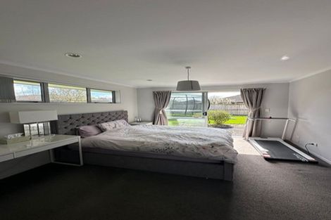 Photo of property in 220 Harbourside Drive, Karaka, Papakura, 2113