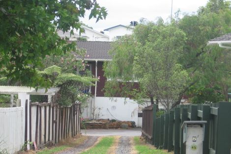 Photo of property in 8 Taynith Place, Glenfield, Auckland, 0629