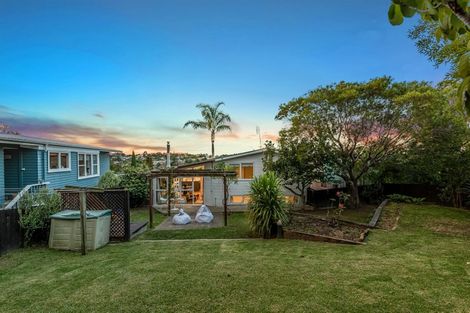 Photo of property in 7 Madison Place, Forrest Hill, Auckland, 0620