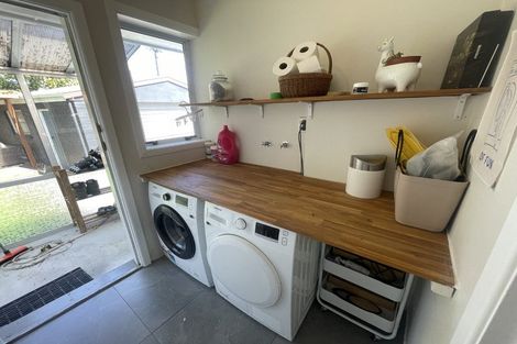 Photo of property in 38 Beckford Road, Saint Martins, Christchurch, 8022