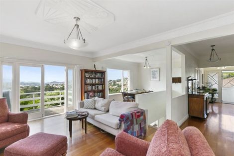 Photo of property in 58 Orangi Kaupapa Road, Northland, Wellington, 6012