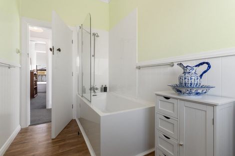 Photo of property in 9 Garrison Street, Carterton, 5713