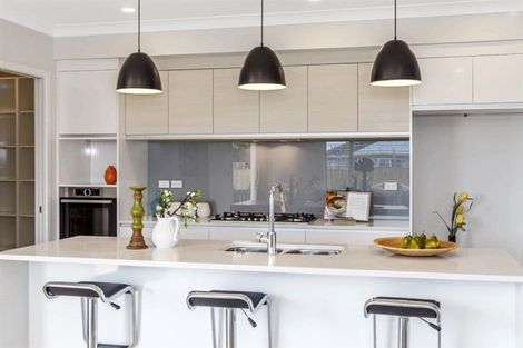 Photo of property in 66 Taikura Avenue, Red Beach, 0932