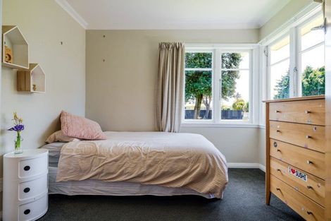 Photo of property in 52 College Street, Awapuni, Palmerston North, 4412