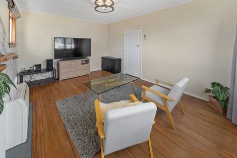 Photo of property in 8 Parkers Road, Tahunanui, Nelson, 7011