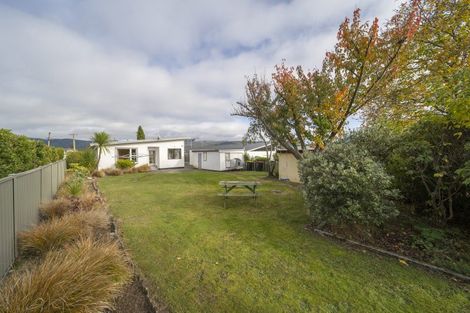 Photo of property in 16 Bligh Street, Te Anau, 9600