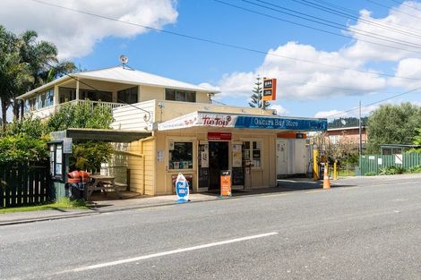 Photo of property in 132 Oakura Road, Oakura, Hikurangi, 0184