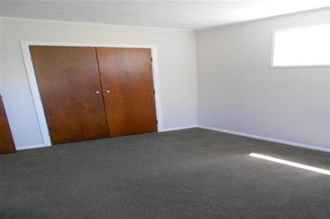 Photo of property in 10f2 Petherick Crescent, Johnsonville, Wellington, 6037
