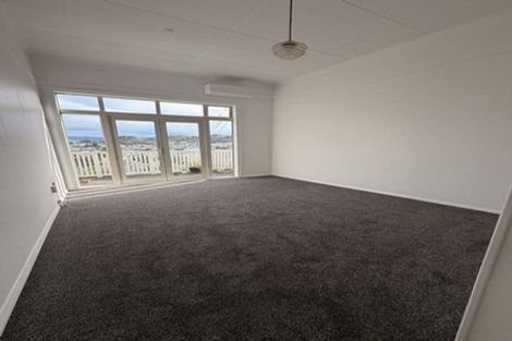 Photo of property in 22 Lawrence Street, Newtown, Wellington, 6021