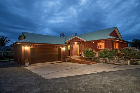 Photo of property in 193 Paparoa Road, Wainui, Opotiki, 3198