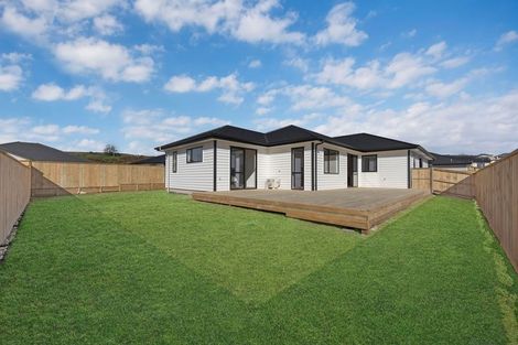 Photo of property in 2 Vintner Lane, Pokeno, 2402