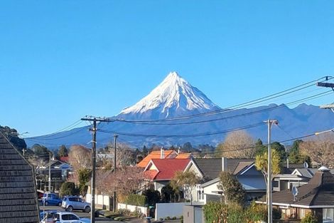 Photo of property in 5 Norman Street, Lower Vogeltown, New Plymouth, 4310