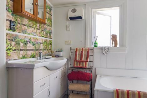 Photo of property in 143 Charles Street, Blenheim, 7201