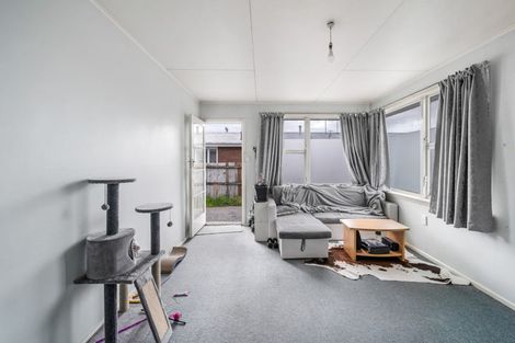 Photo of property in 85 Hills Road, Edgeware, Christchurch, 8013