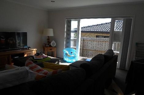 Photo of property in 79 Stanley Road, Glenfield, Auckland, 0629