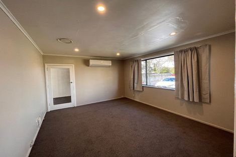 Photo of property in 32 Freyberg Avenue, Papatoetoe, Auckland, 2104