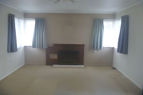 Photo of property in 12 Rembrandt Place, Opaheke, Papakura, 2113
